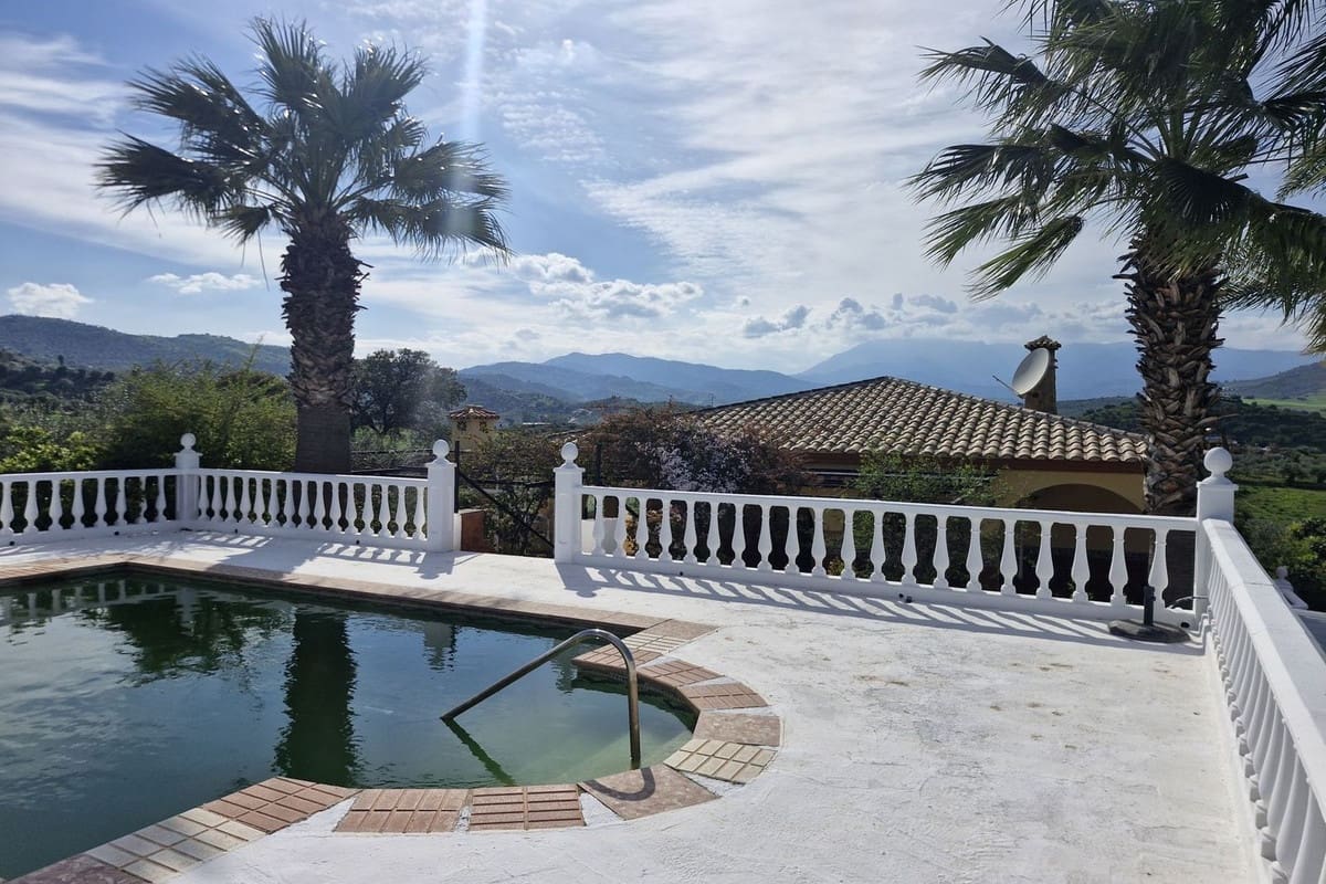 3 chambre Finca/Maison de Campagne à vendre à Coin avec piscine garage - 480 000 € (Ref: 9709210)