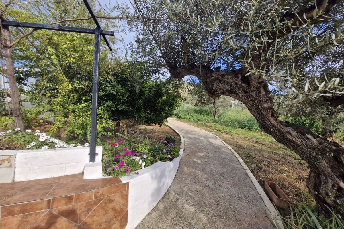 3 chambre Finca/Maison de Campagne à vendre à Coin avec piscine garage - 480 000 € (Ref: 9709210)