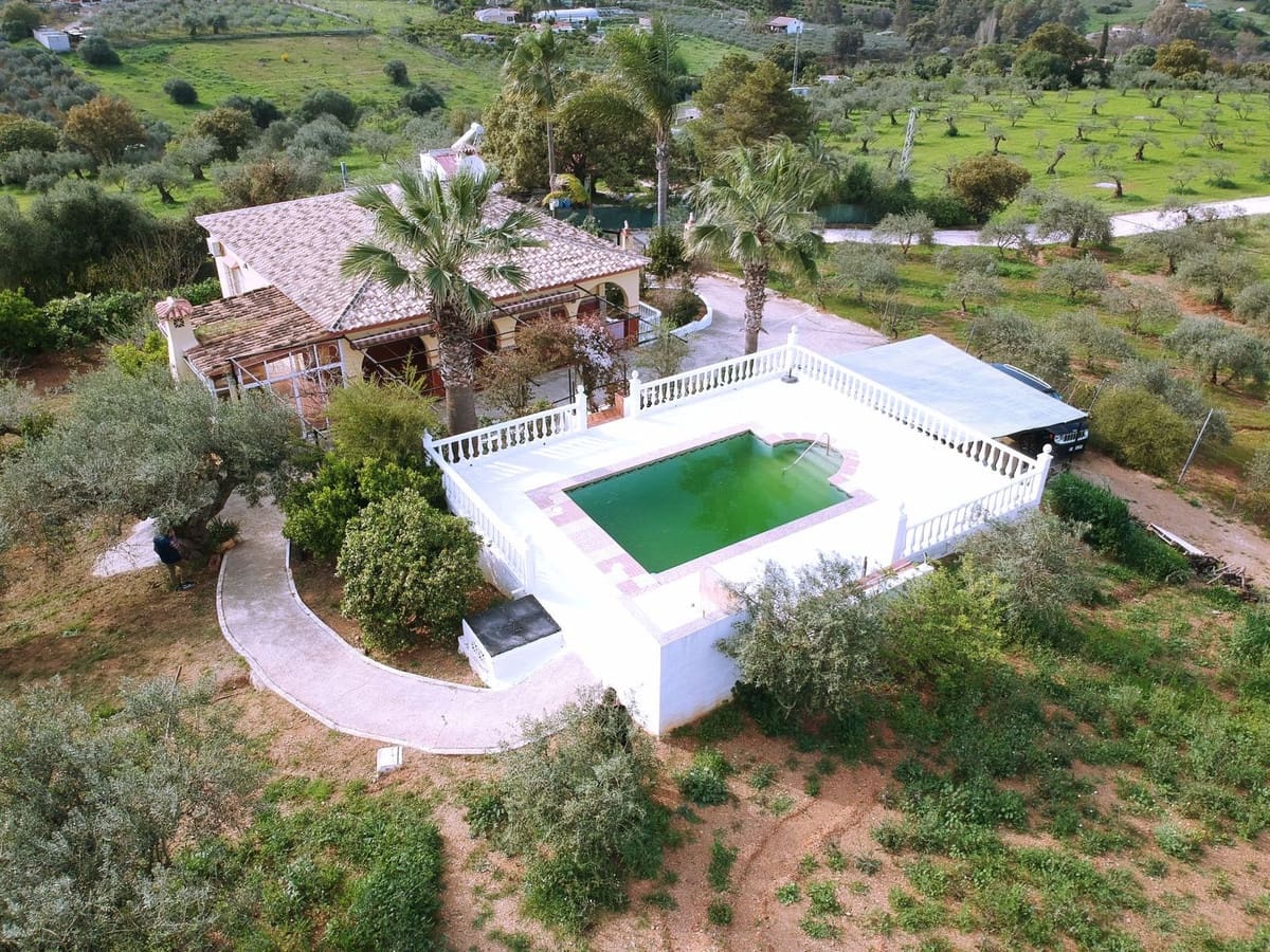 3 chambre Finca/Maison de Campagne à vendre à Coin avec piscine garage - 480 000 € (Ref: 9709210)