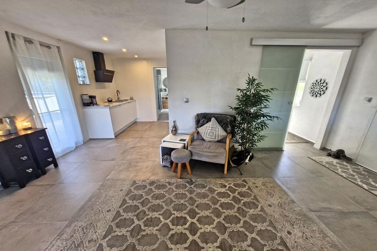 2 chambre Finca/Maison de Campagne à vendre à Coin avec piscine garage - 250 000 € (Ref: 9733659)
