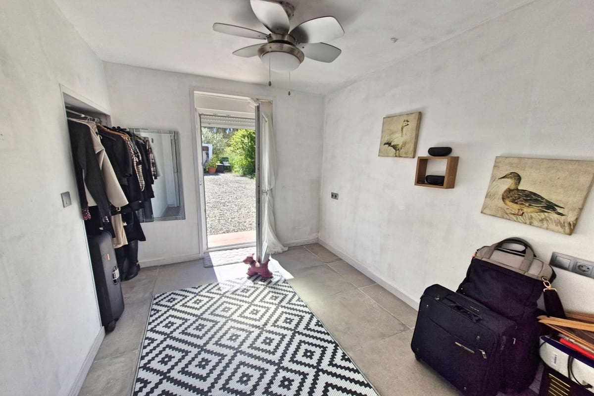 2 chambre Finca/Maison de Campagne à vendre à Coin avec piscine garage - 250 000 € (Ref: 9733659)
