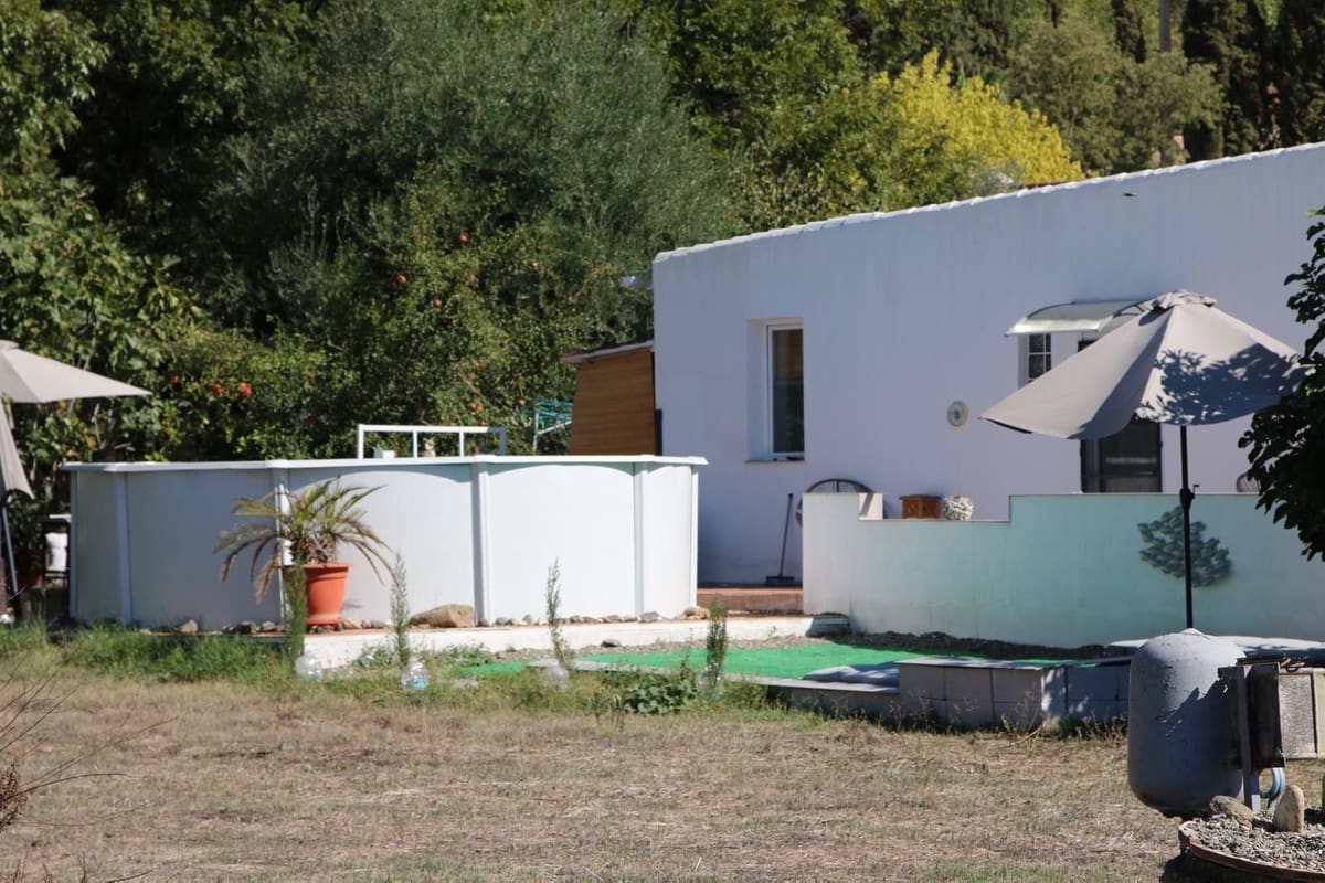 2 chambre Finca/Maison de Campagne à vendre à Coin avec piscine garage - 250 000 € (Ref: 9733659)