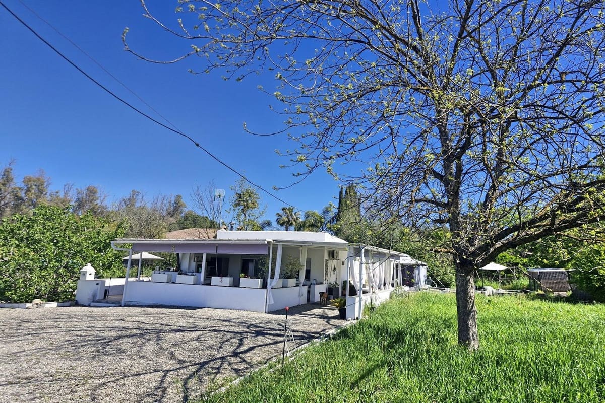 2 chambre Finca/Maison de Campagne à vendre à Coin avec piscine garage - 250 000 € (Ref: 9733659)