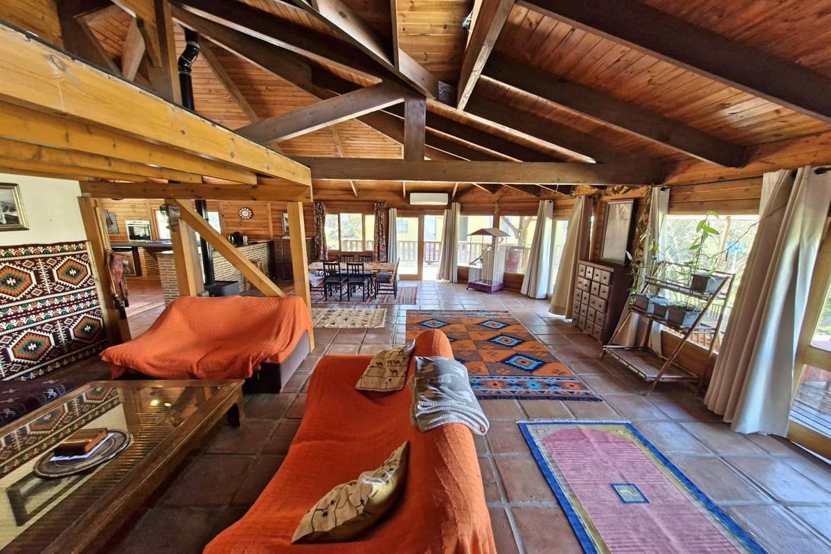 3 slaapkamer Commercieel te koop in Coin met zwembad garage - € 795.000 (Ref: 9737337)