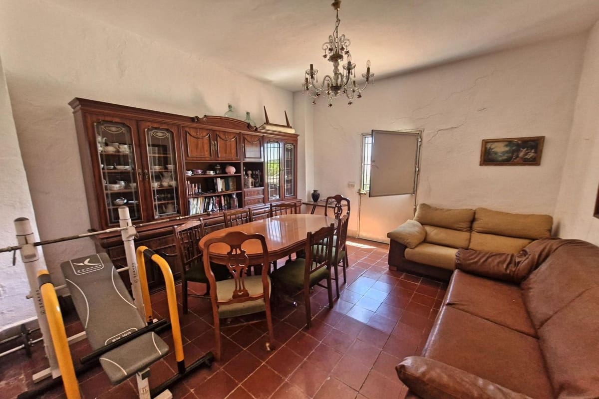 4 sovrum Finca/Hus på landet till salu i Campanillas med garage - 430 000 € (Ref: 9883776)