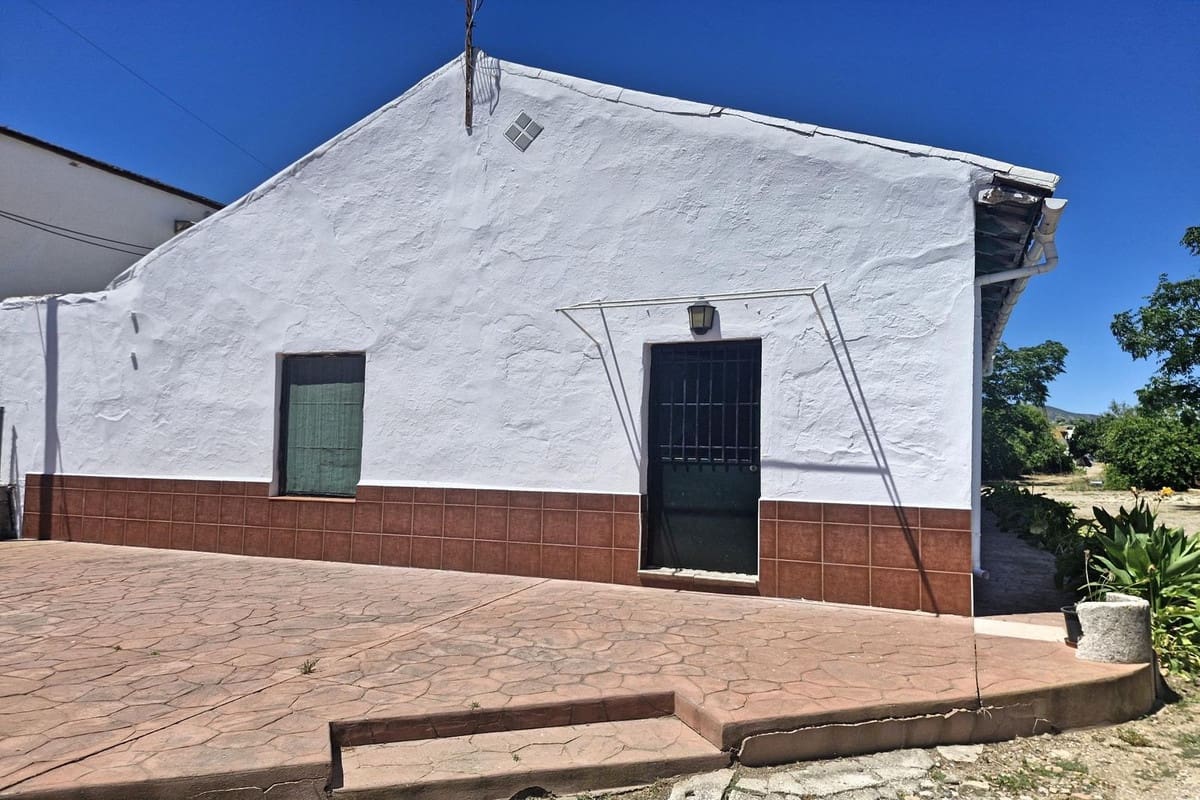 4 sovrum Finca/Hus på landet till salu i Campanillas med garage - 430 000 € (Ref: 9883776)