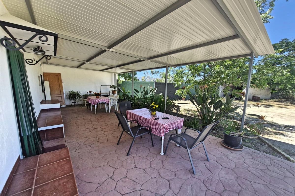 4 sovrum Finca/Hus på landet till salu i Campanillas med garage - 430 000 € (Ref: 9883776)