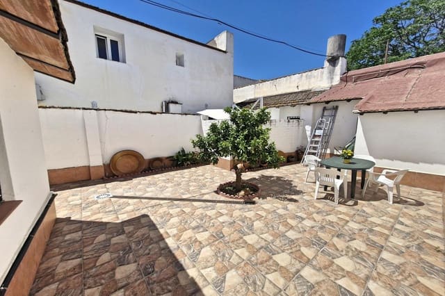 4 sovrum Finca/Hus på landet till salu i Campanillas, Málaga stad med garage - 430 000 € (Ref: 9883776)