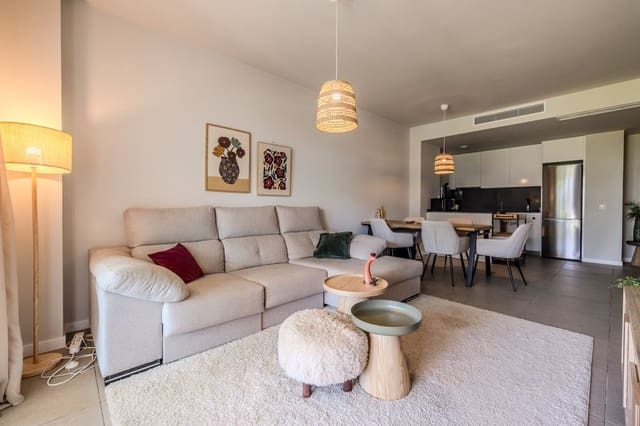 3 bedroom Apartment for sale in Estepona with pool garage - € 525,000 (Ref: 10004826)