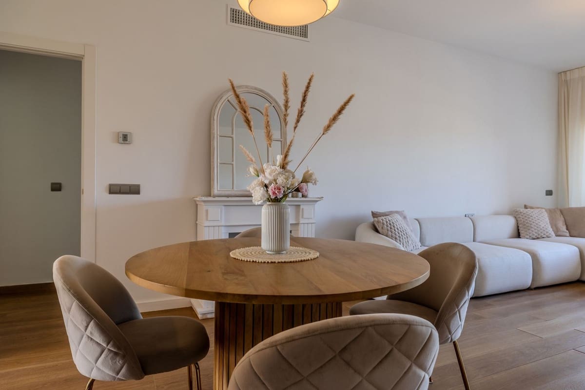 2 Zimmer Penthouse zu verkaufen in Benahavis mit Pool Garage - 490.000 € (Ref: 10022993)