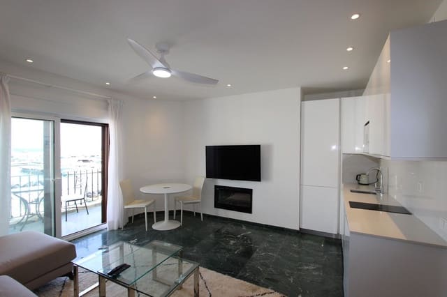 1 soverom Penthouse til salgs i Puerto Banus, Marbella - € 300 000 (Ref: 10033102)