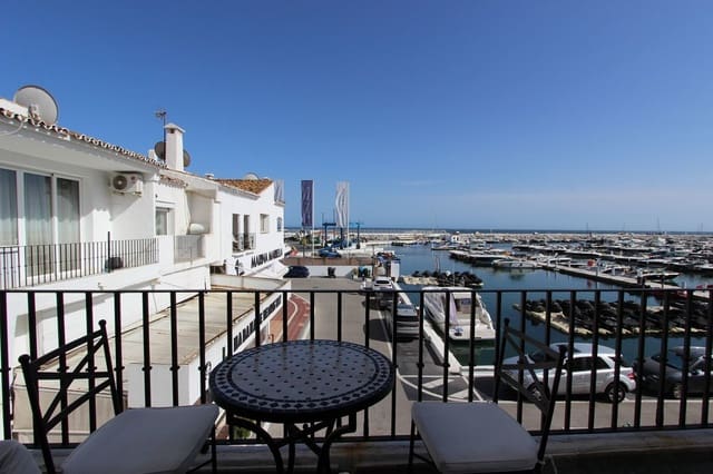 1 soverom Penthouse til salgs i Puerto Banus, Marbella - € 300 000 (Ref: 10033102)