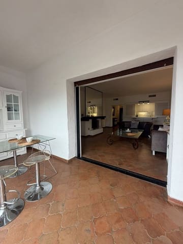 1 soveværelse Lejlighed til salg i Puerto Banus, Marbella - € 656.000 (Ref: 10175957)