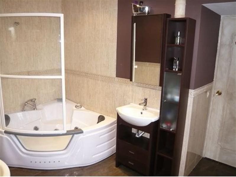 5 makuuhuone Huvila myytävänä paikassa Nueva Andalucia mukana uima-altaan 
autotalli - 1 890 000 € (Ref: 1448270)