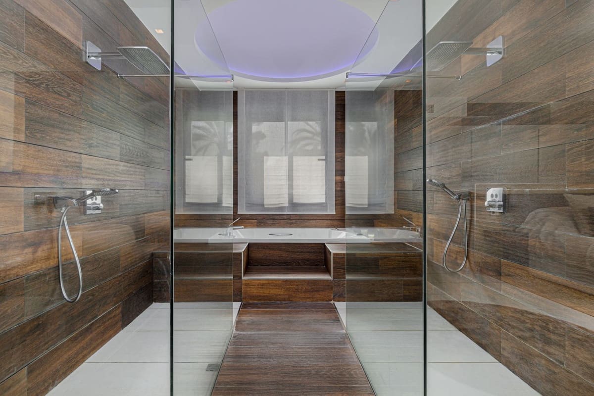 3 soveværelse Lejlighed til salg i Puerto Banus med swimmingpool garage - € 1.995.000 (Ref: 2463665)