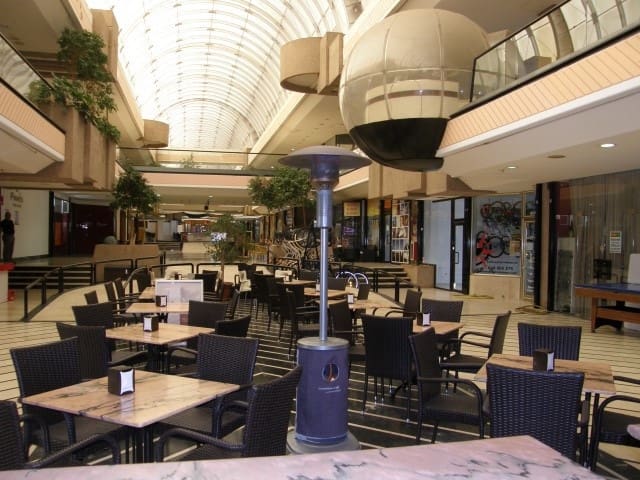 Entreprise à vendre à Puerto Banus - 380 000 € (Ref: 2560883)