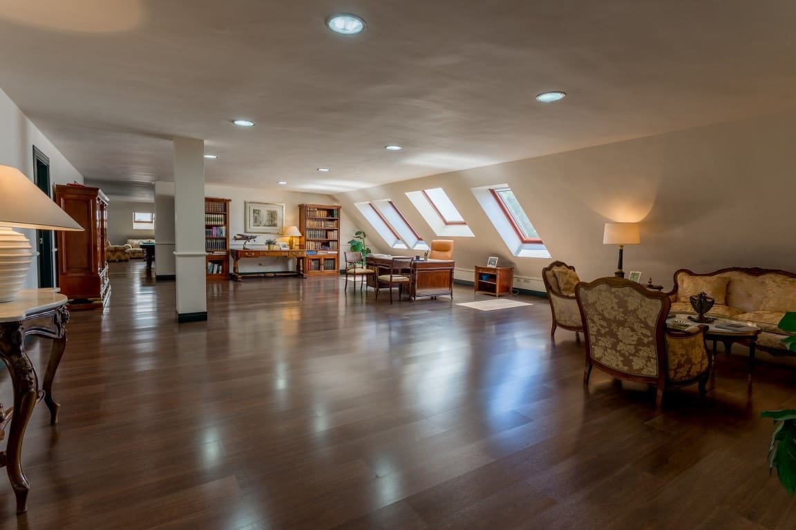 6 soveværelse Villa til salg i Rio Real med swimmingpool garage - € 3.500.000 (Ref: 6544792)