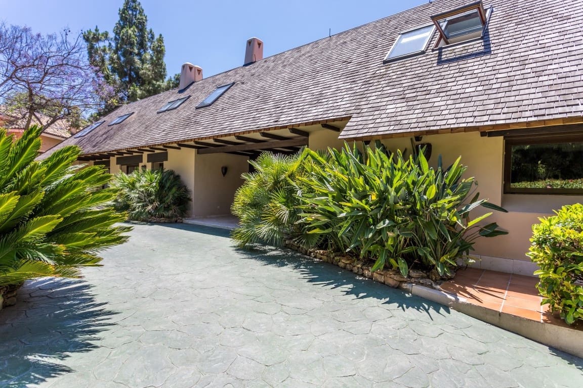 6 soveværelse Villa til salg i Rio Real med swimmingpool garage - € 3.500.000 (Ref: 6544792)