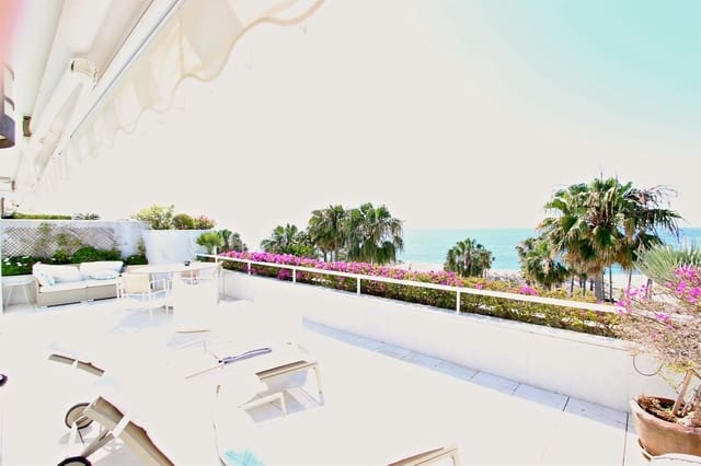 3 soverom Penthouse til salgs i Puerto Banus, Marbella med svømmebasseng garasje - € 4 900 000 (Ref: 6544801)