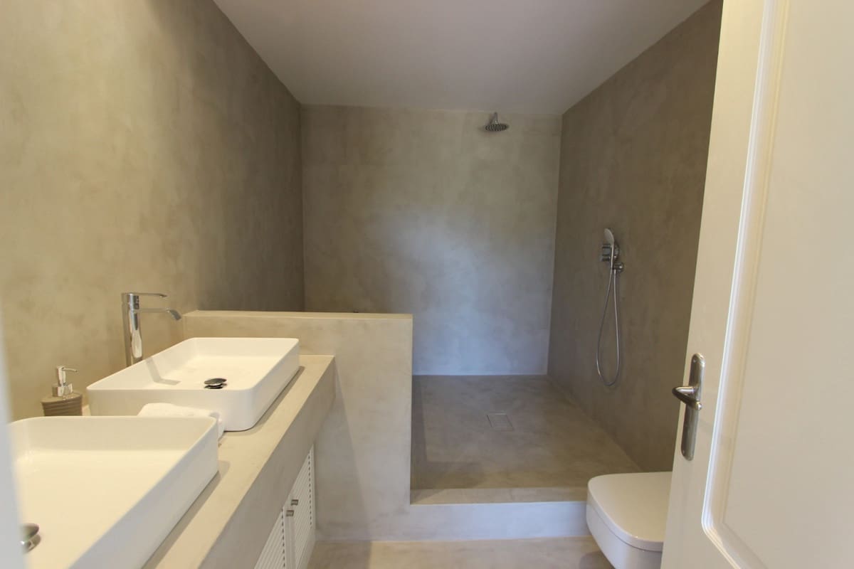 2 bedroom Apartment for sale in Benahavis with pool garage - € 575,000 (Ref: 6544810)