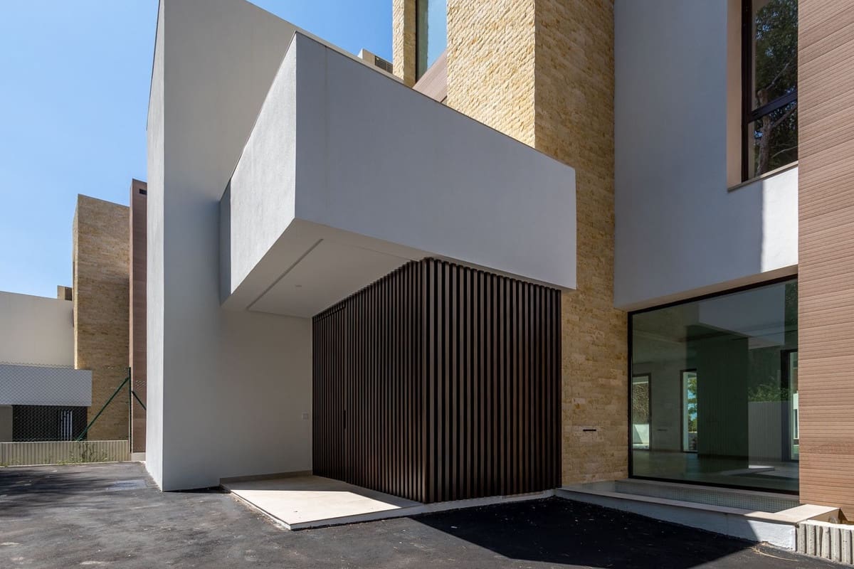 4 soveværelse Villa til salg i Golden Mile med swimmingpool garage - € 4.500.000 (Ref: 6860309)