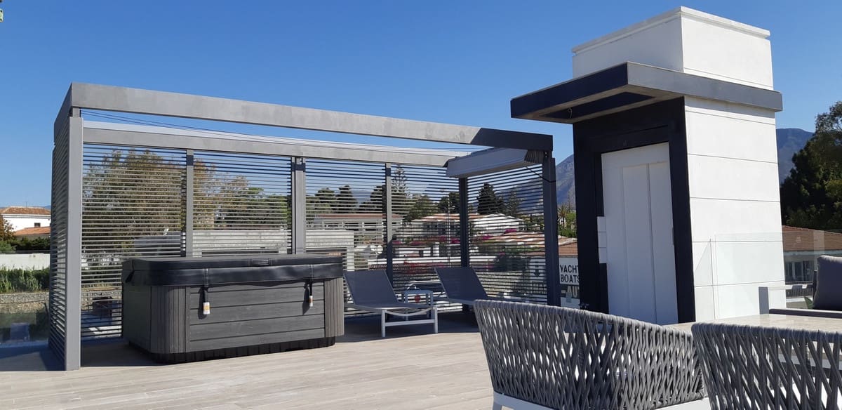 5 chambre Villa/Maison à vendre à Puerto Banus avec piscine garage - 2 950 000 € (Ref: 7050404)