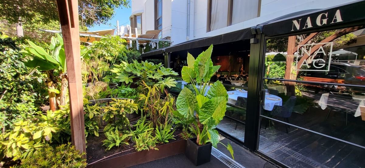 Restaurant/Bar til salgs i Puerto Banus med garasje - € 950 000 (Ref: 7693280)