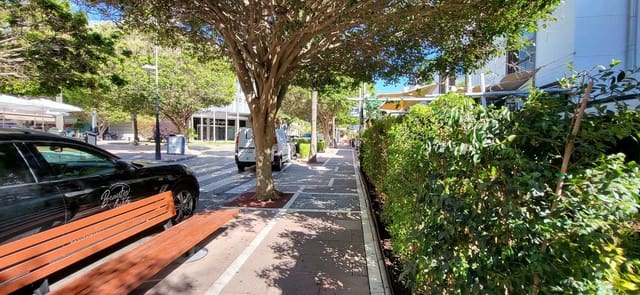 Restaurang/Bar till salu i Puerto Banus, Marbella med garage - 950 000 € (Ref: 7693280)