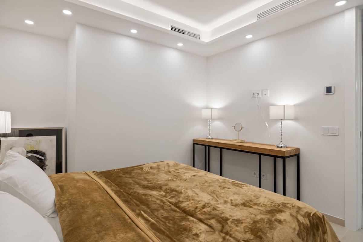 7 slaapkamer Appartement te koop in Nueva Andalucia met zwembad garage - € 4.300.000 (Ref: 7788782)