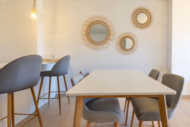 3 sypialnia Apartament na sprzedaż w Nueva Andalucia, Marbella z basenem garażem - 630 000 € (Ref: 7994129)