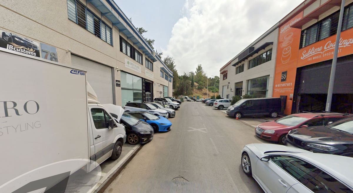 Local Comercial de 1 habitación en Nueva Andalucia en venta - 555.000 € (Ref: 8064904)