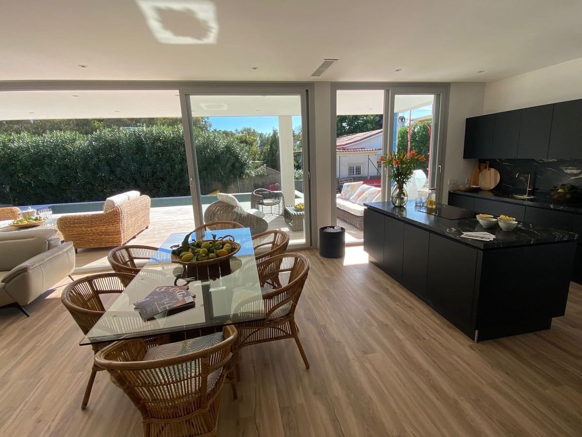 5 soveværelse Villa til salg i San Pedro de Alcantara med swimmingpool garage - € 2.950.000 (Ref: 8084376)