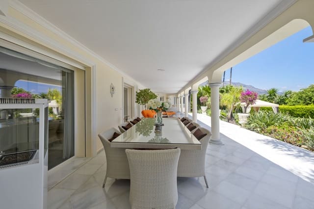 6 bedroom Villa for sale in Nueva Andalucia, Marbella with pool garage - € 6,900,000 (Ref: 8134642)
