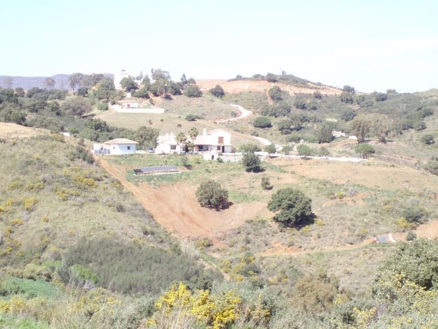 Ubebygd land til salgs i Mijas - € 7 500 000 (Ref: 8142200)