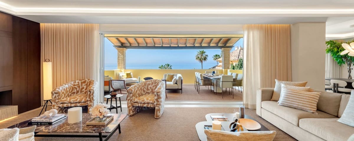 4 soveværelse Lejlighed til salg i Rio Real med swimmingpool garage - € 4.995.000 (Ref: 8444558)