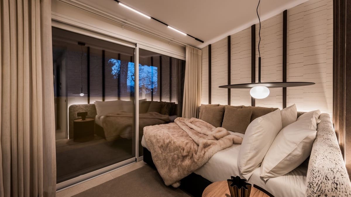 4 soveværelse Lejlighed til salg i Rio Real med swimmingpool garage - € 4.995.000 (Ref: 8444558)