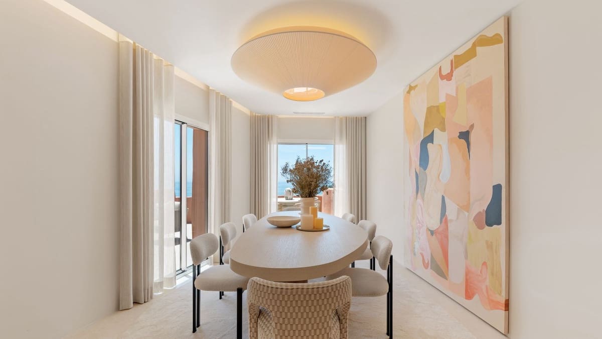 4 soveværelse Penthouse til salg i Los Monteros med swimmingpool garage - € 5.350.000 (Ref: 8479924)