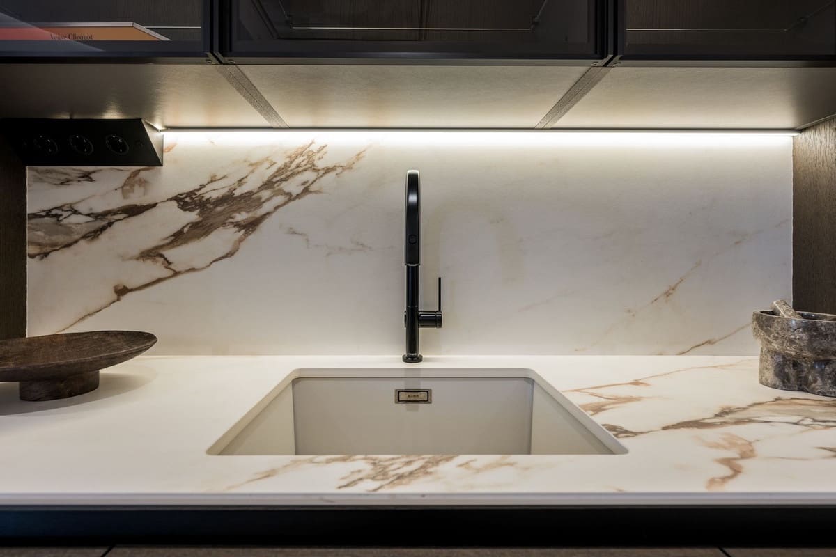 4 soveværelse Penthouse til salg i Los Monteros med swimmingpool garage - € 5.350.000 (Ref: 8479924)