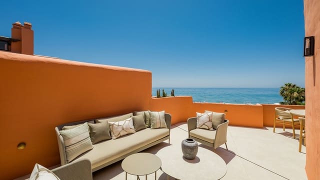 4 soverom Penthouse til salgs i Los Monteros, Marbella med svømmebasseng garasje - € 5 350 000 (Ref: 8479924)