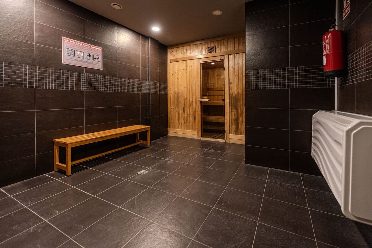 2 soveværelse Lejlighed til salg i Puerto Banus med swimmingpool garage - € 695.000 (Ref: 8635421)