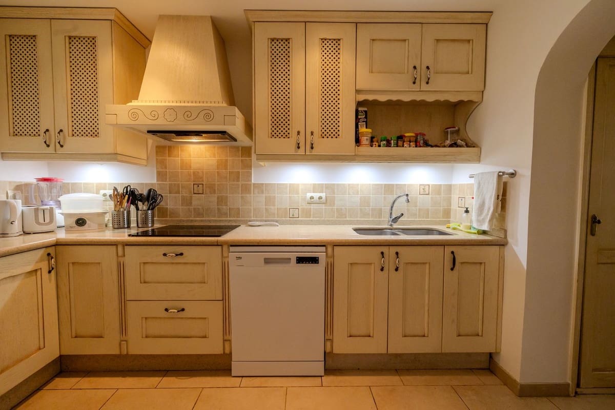 3 soveværelse Penthouse til salg i New Golden Mile med swimmingpool garage - € 520.000 (Ref: 8647430)