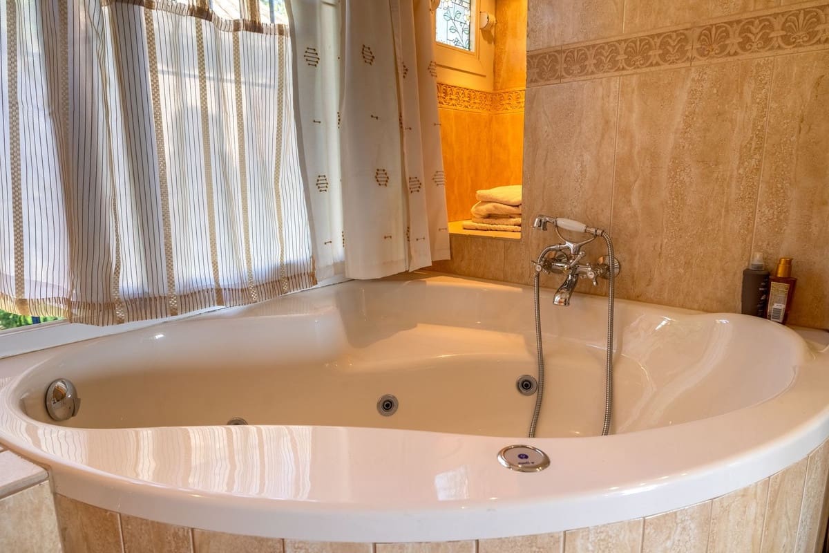 3 soveværelse Penthouse til salg i New Golden Mile med swimmingpool garage - € 520.000 (Ref: 8647430)