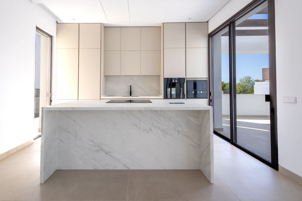 4 soverom Villa til salgs i Golden Mile med svømmebasseng garasje - € 4 500 000 (Ref: 8756812)