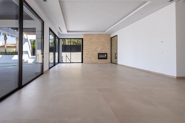 4 bedroom Villa for sale in Golden Mile, Marbella with pool garage - € 4,500,000 (Ref: 8756812)