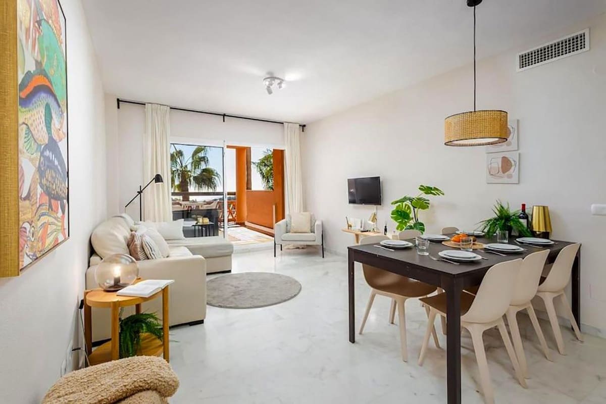 2 sypialnia Apartament na sprzedaż w La Reserva z basenem garażem - 305 000 € (Ref: 8756956)