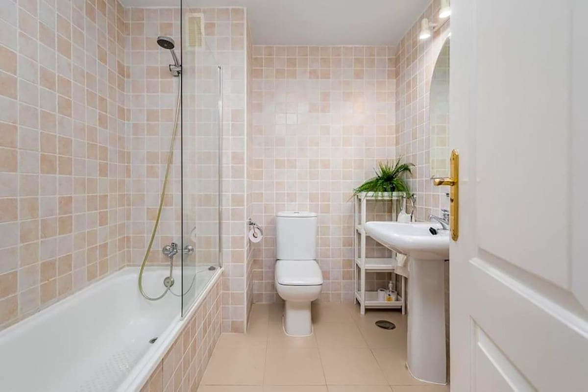 2 sypialnia Apartament na sprzedaż w La Reserva z basenem garażem - 305 000 € (Ref: 8756956)