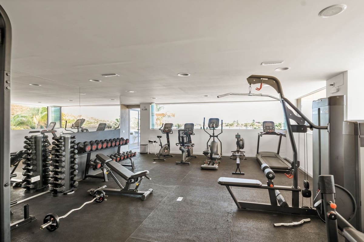 2 Zimmer Apartment zu verkaufen in Casares mit Pool Garage - 390.000 € (Ref: 8848352)