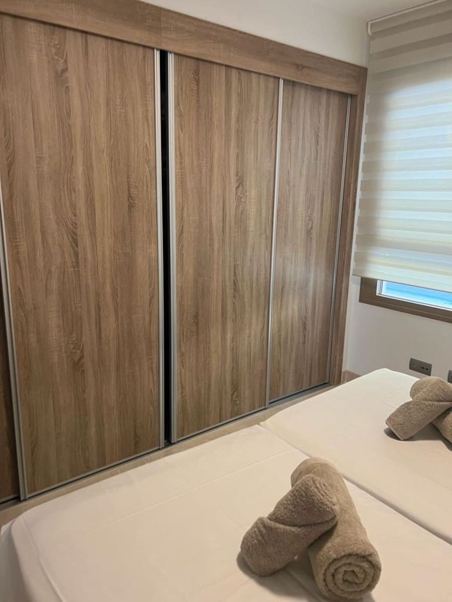 2 soverom Leilighet til salgs i La Cala Golf med svømmebasseng garasje - € 470 000 (Ref: 8930556)