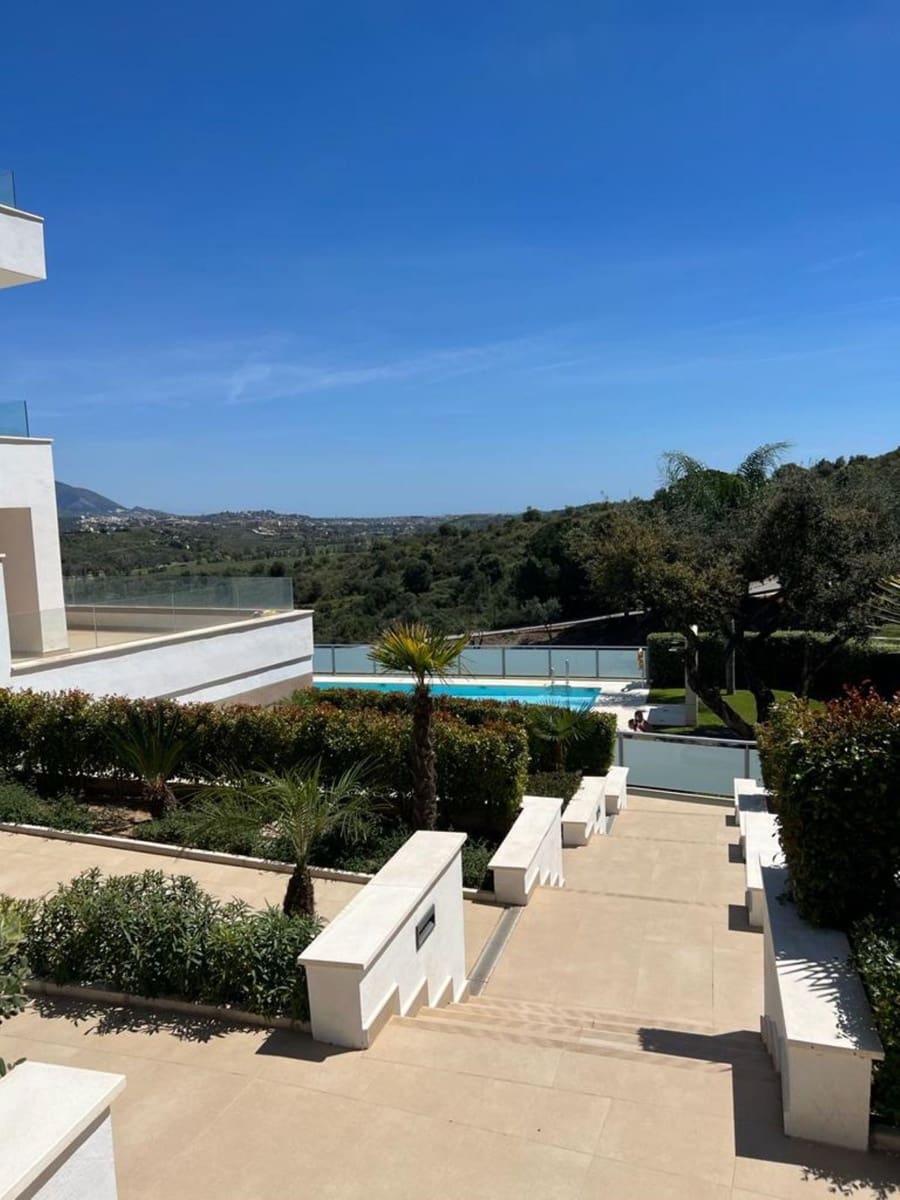 2 soverom Leilighet til salgs i La Cala Golf med svømmebasseng garasje - € 470 000 (Ref: 8930556)