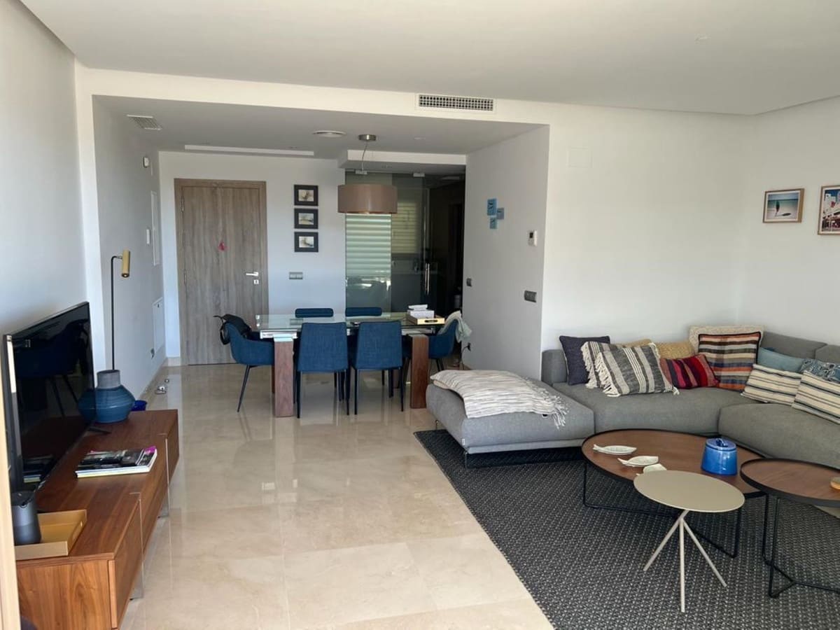 2 soverom Leilighet til salgs i La Cala Golf med svømmebasseng garasje - € 470 000 (Ref: 8930556)